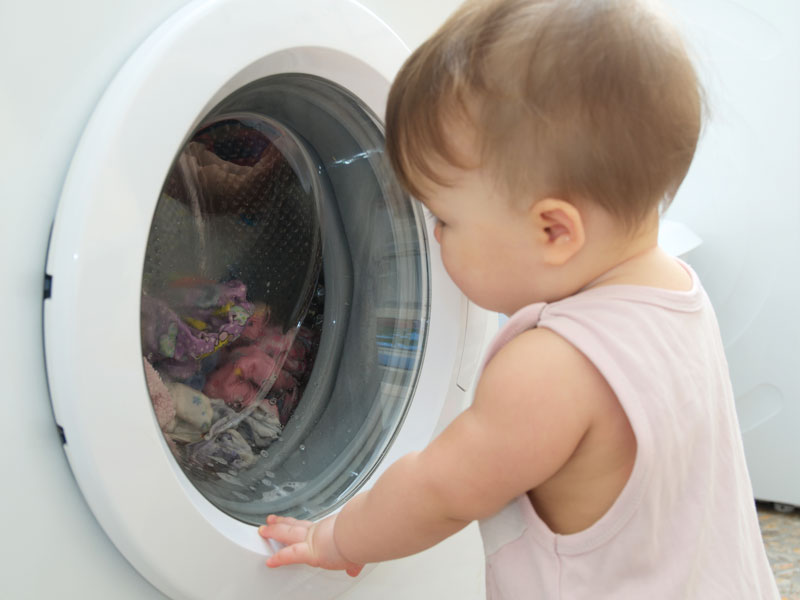 How to save energy and time during laundry?